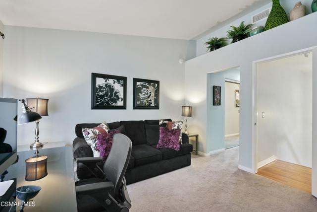 2 Bed Home for Sale in Oak Park, California
