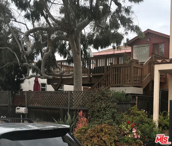 Zoned R2 - Legal Duplex - 2 Story