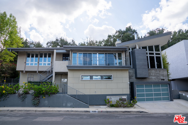 Photo of 3535 Alana Drive, Sherman Oaks, CA 91403