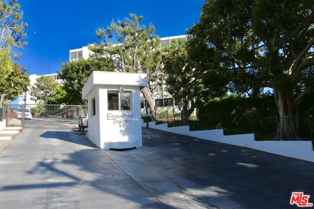 2 Bed Home for Sale in Pacific Palisades, California