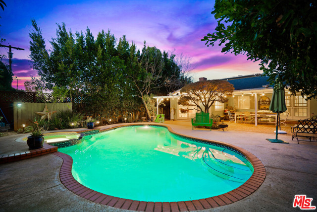 5 Bed Home for Sale in Sherman Oaks, California