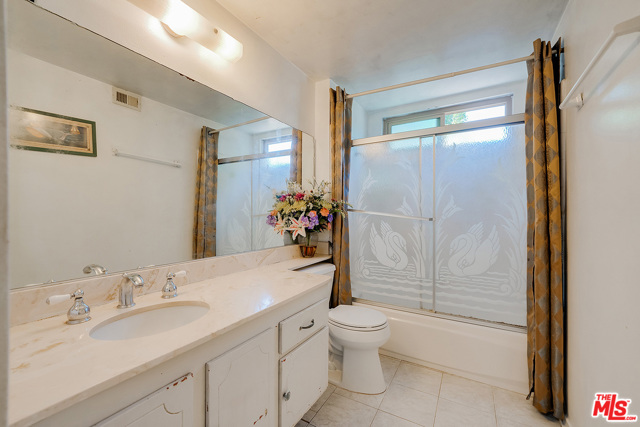3 Bed Home for Sale in North Hollywood, California