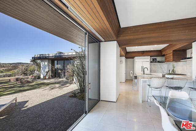 3 Bed Home for Sale in Los Angeles, California