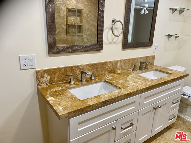 4 Bed Home for Sale in Calabasas, California