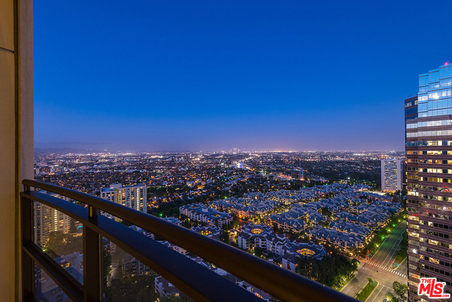 3 Bed Home for Sale in Los Angeles, California