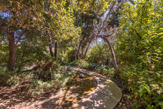 4 Bed Home for Sale in Calabasas, California