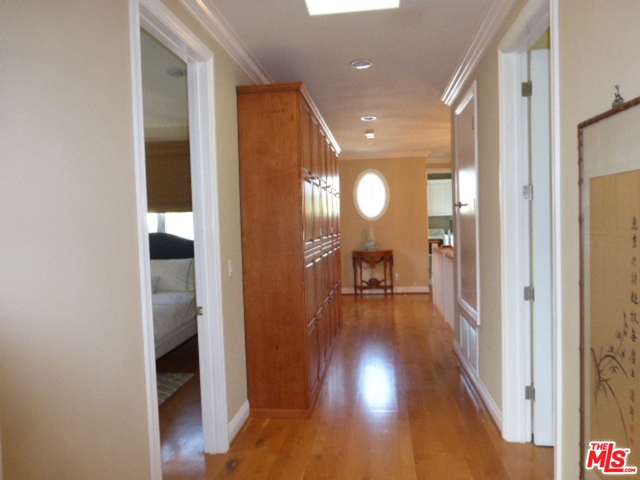 548 21ST Street, Hermosa Beach, California 90254, 5 Bedrooms Bedrooms, ,4 BathroomsBathrooms,Residential,Sold,21ST,18407334