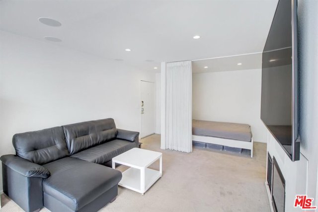  Home for Sale in Los Angeles, California