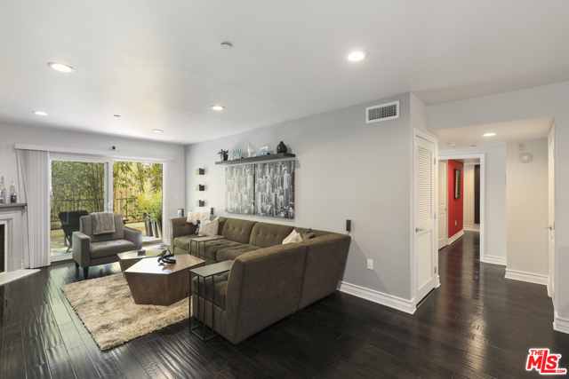 3 Bed Home for Sale in Los Angeles, California