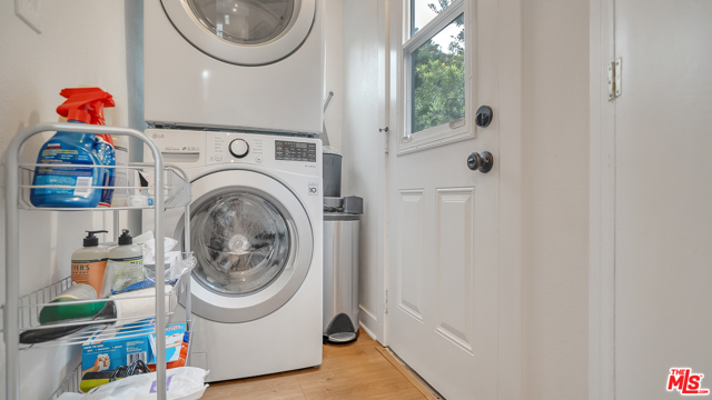 2 Bed Home for Sale in Los Angeles, California
