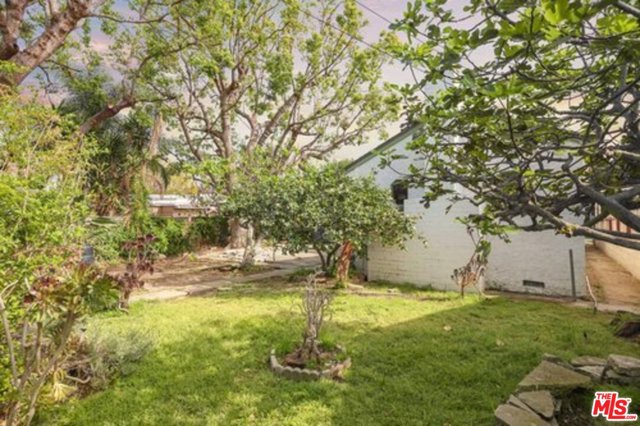 2 Bed Home for Sale in Burbank, California