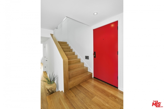 4 Bed Home for Sale in Los Angeles, California
