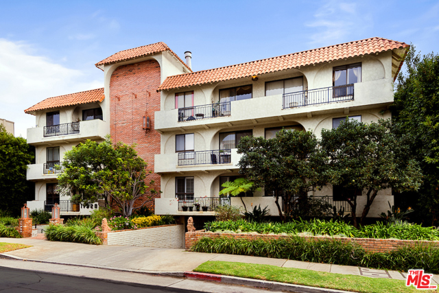3 Bed Home for Sale in Los Angeles, California