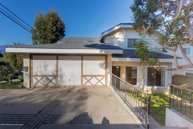 1306 Green Lane, Redondo Beach, California 90278, 3 Bedrooms Bedrooms, ,2 BathroomsBathrooms,Residential,Sold,Green,P0-819000059 1306 Green Lane, Redondo Beach, California 90278, 3 Bedrooms Bedrooms, ,2 BathroomsBathrooms,Residential,Sold,Green,P0-819000059