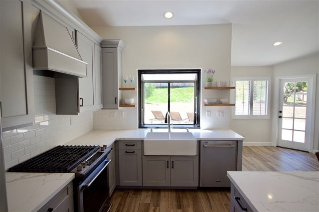 6015 Rio Valle Dr.