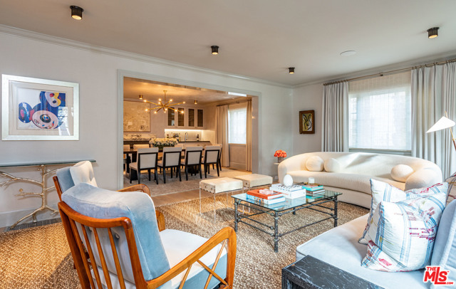 6 Bed Home for Sale in Los Angeles, California