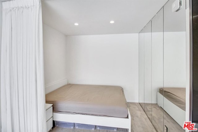 Home for Sale in Los Angeles, California