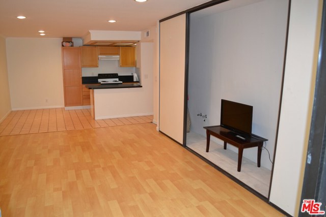 1 Bed Home for Sale in West Hollywood, California