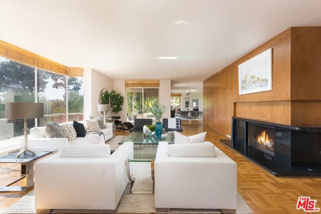 5 Bed Home for Sale in Los Angeles, California