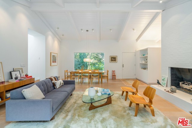 3 Bed Home for Sale in Los Angeles, California