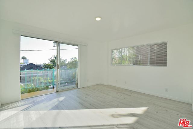  Income Home for Sale in Santa Monica, California