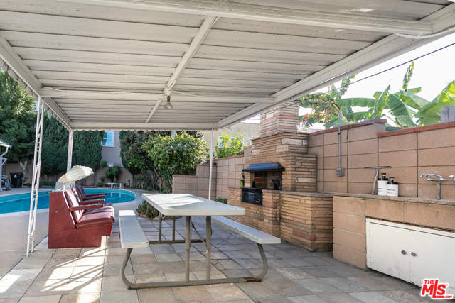 3 Bed Home for Sale in Los Angeles, California