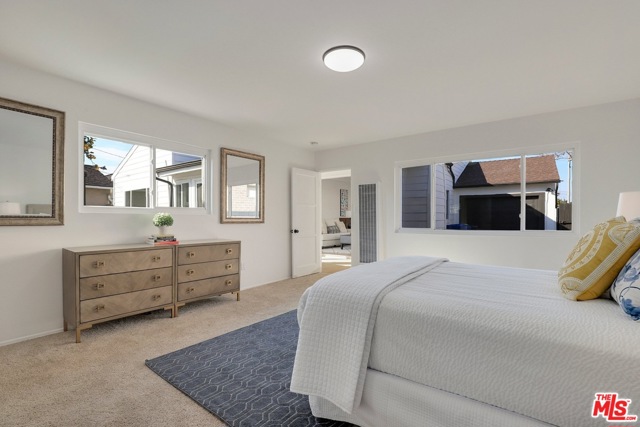 4 Bed Home for Sale in Hawthorne, California