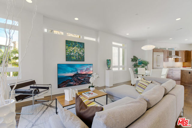 3 Bed Home for Sale in Playa Vista, California