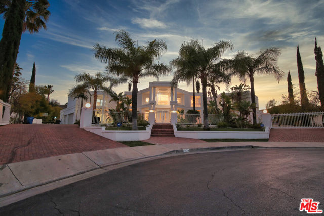 Photo of 23476 Palm Drive, Calabasas, CA 91302
