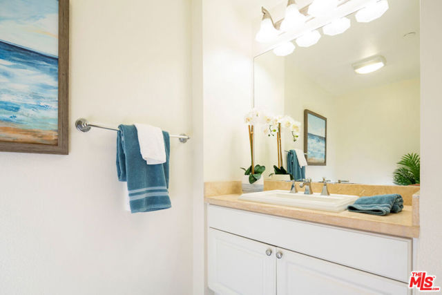 2 Bed Home for Sale in Playa Vista, California