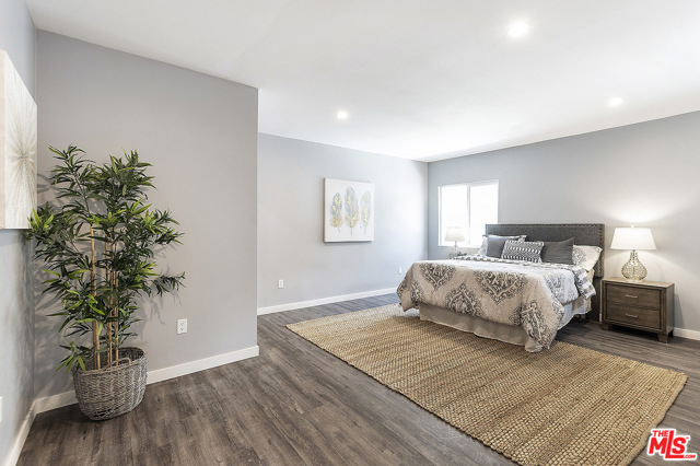4 Bed Home for Sale in Los Angeles, California
