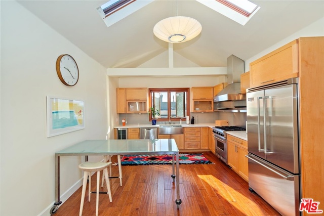 3 Bed Home for Sale in Playa del Rey, California