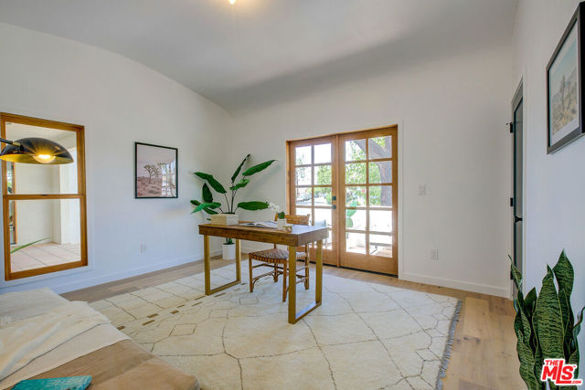 4 Bed Home for Sale in Los Angeles, California