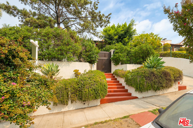 3 Bed Home for Sale in Los Angeles, California