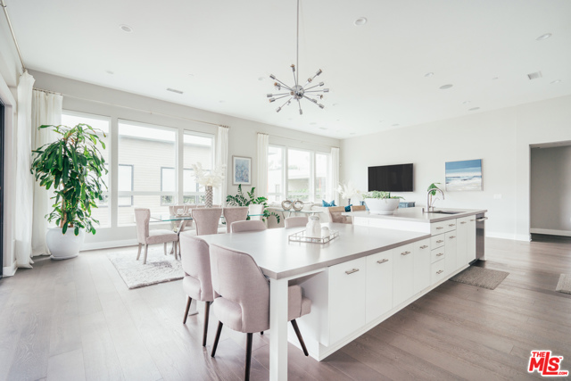 3 Bed Home for Sale in Playa Vista, California