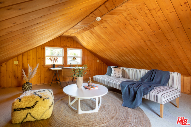 2 Bed Home for Sale in Los Angeles, California
