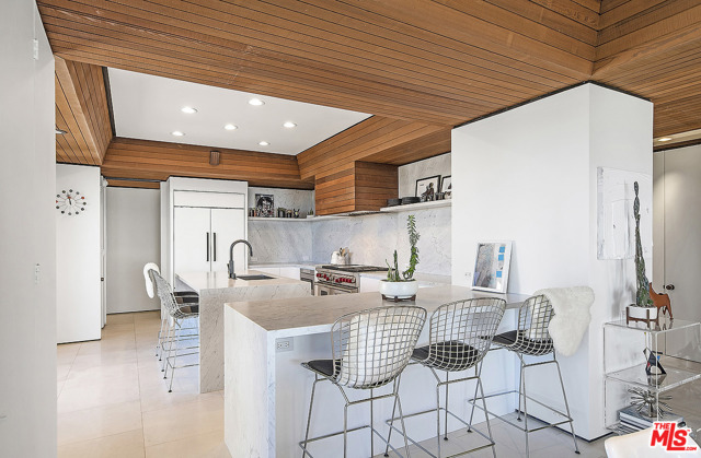 3 Bed Home for Sale in Los Angeles, California