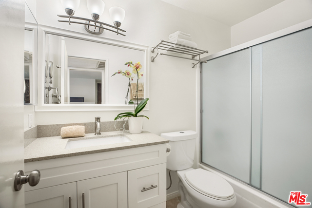 1 Bed Home for Sale in Culver City, California