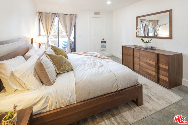 2 Bed Home for Sale in Playa del Rey, California