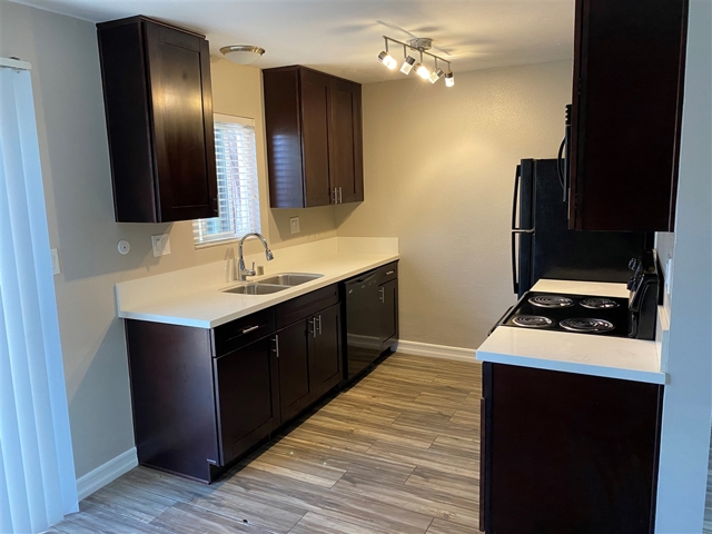 49th Street, 92115, ,Commercial,For Sale,49th Street,200039656