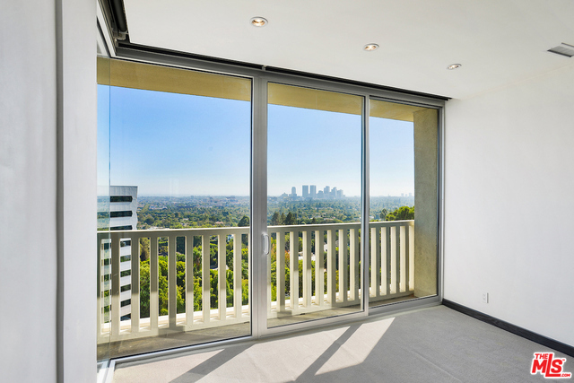 2 Bed Home for Sale in West Hollywood, California