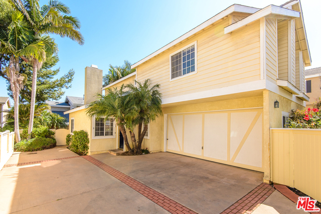 2009 CLARK Lane, Redondo Beach, California 90278, 3 Bedrooms Bedrooms, ,2 BathroomsBathrooms,Residential,Sold,CLARK,17242124