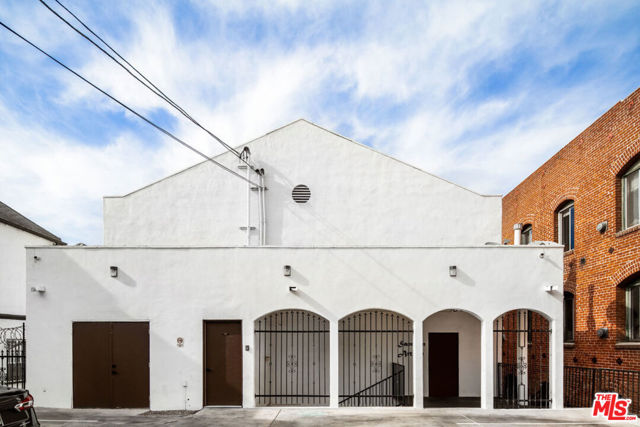  Income Home for Sale in Los Angeles, California