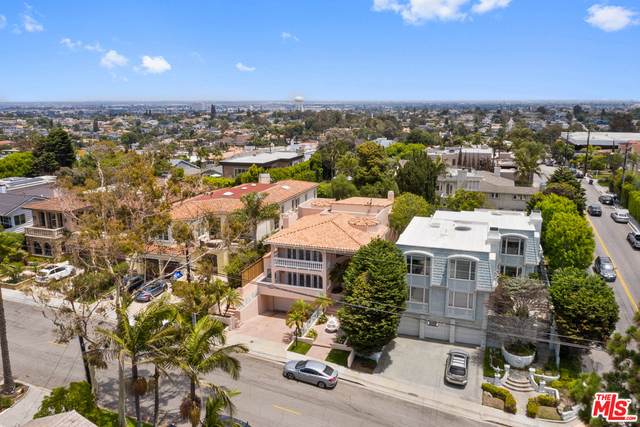 206 DIANTHUS Street, Manhattan Beach, California 90266, 3 Bedrooms Bedrooms, ,3 BathroomsBathrooms,Residential,Sold,DIANTHUS,19484668