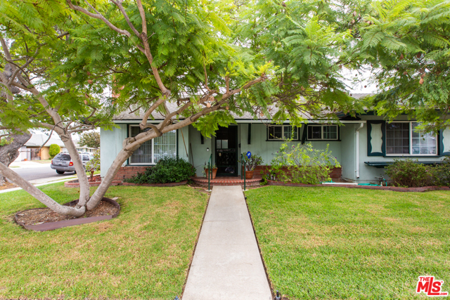 Photo of 2884 Regis Lane, Costa Mesa, CA 92626