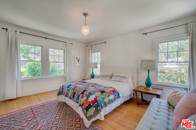 4 Bed Home for Sale in Los Angeles, California
