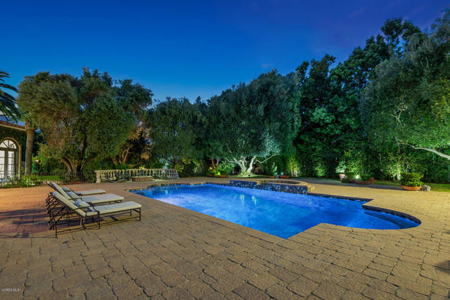 6 Bed Home for Sale in Westlake Village, California