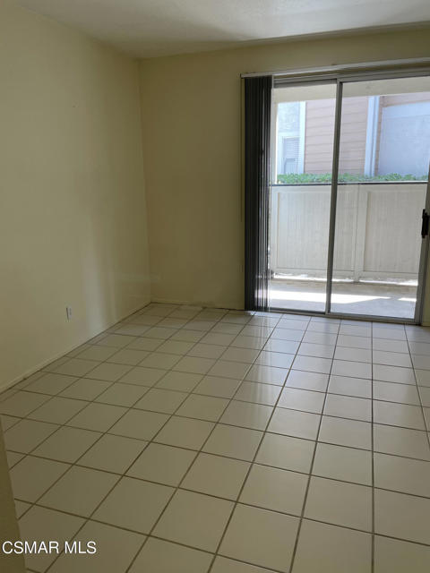 1 Bed Home for Sale in Thousand Oaks, California