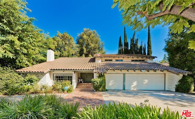 5 Bed Home for Sale in Encino, California