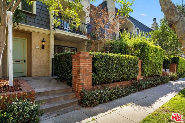 3 Bed Home for Sale in Los Angeles, California